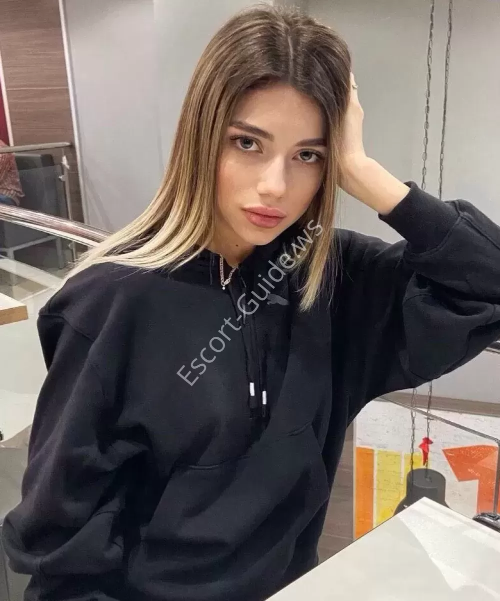 Mireille, Caucasian