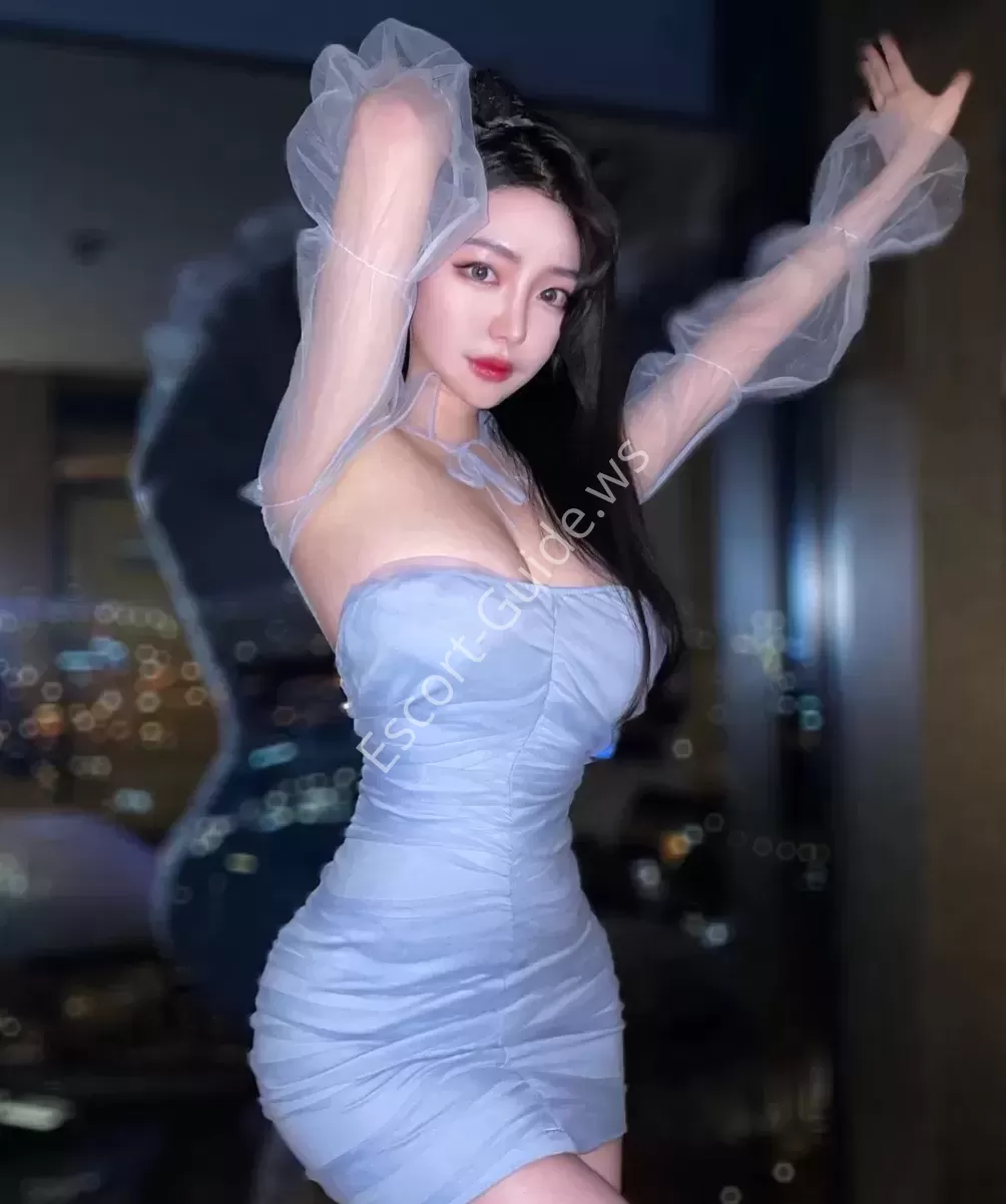 Nam kyu, азиатка