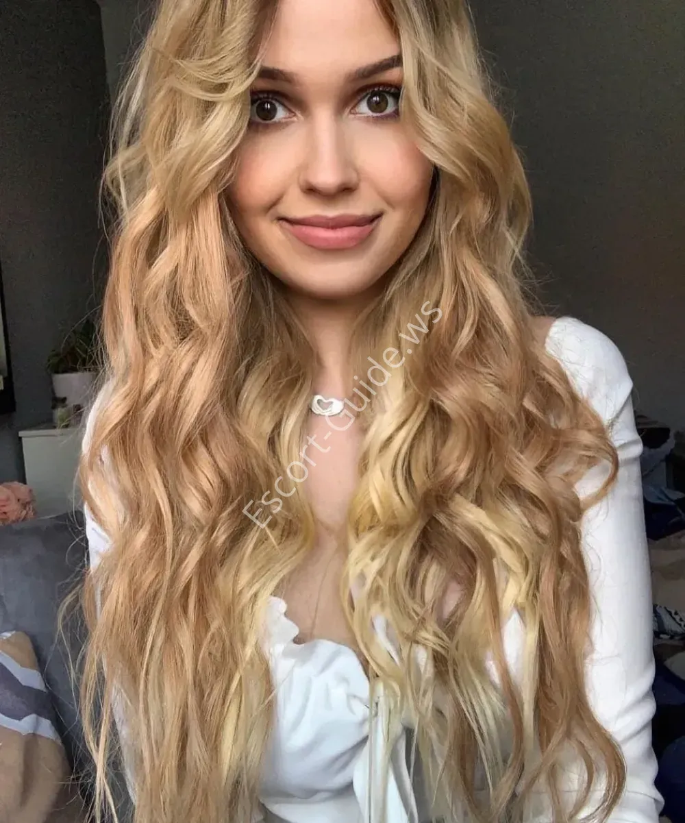 Marisol, Kaukasisch