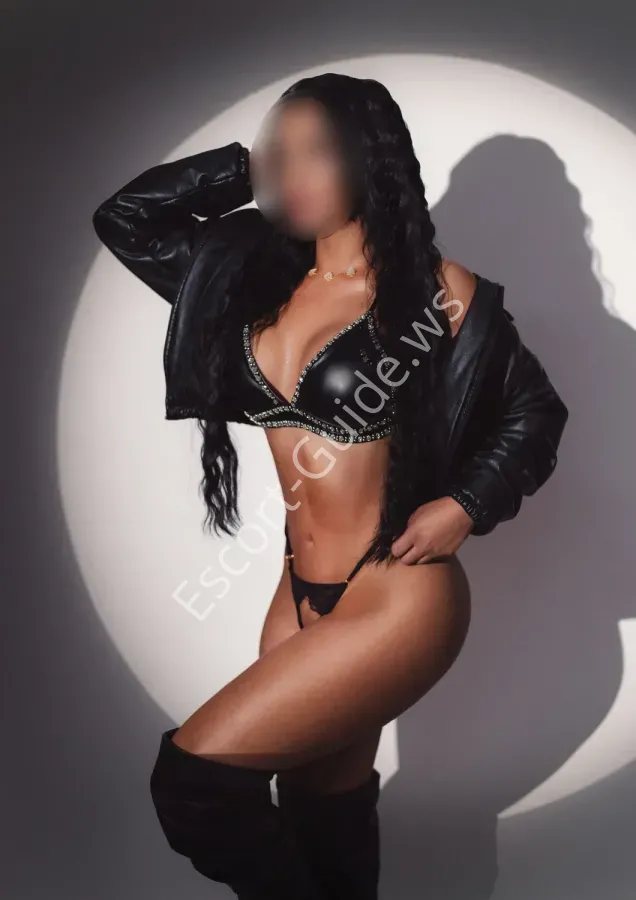 Briana, Lateinisch
