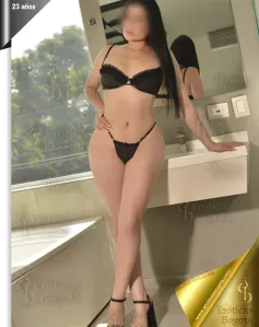 Katty, Caucasian