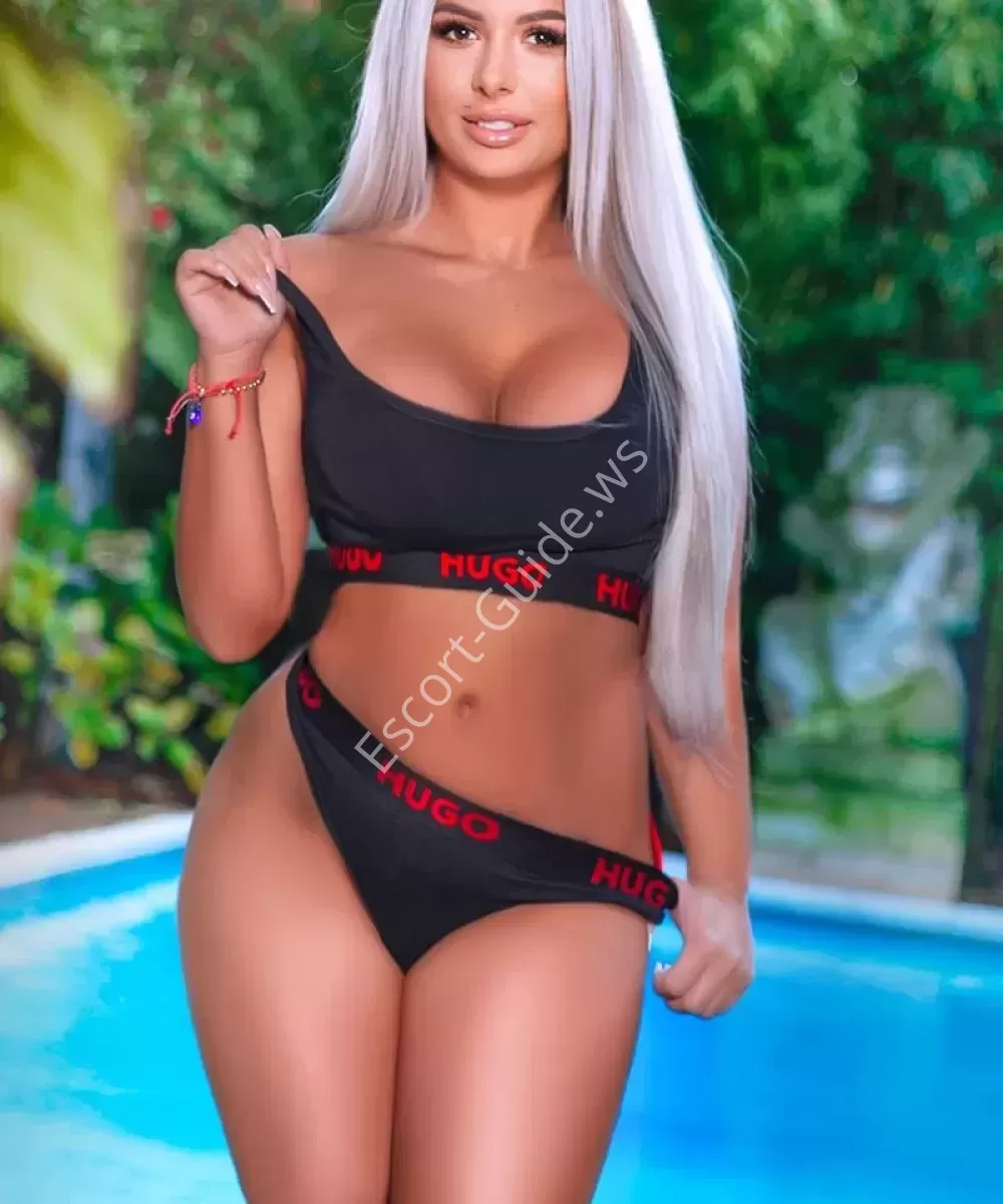 Julia, Caucasico