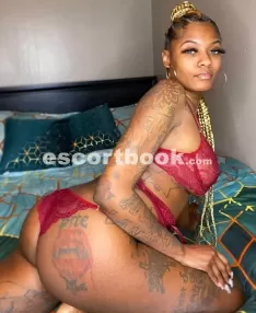 Keisha, Ebenholz