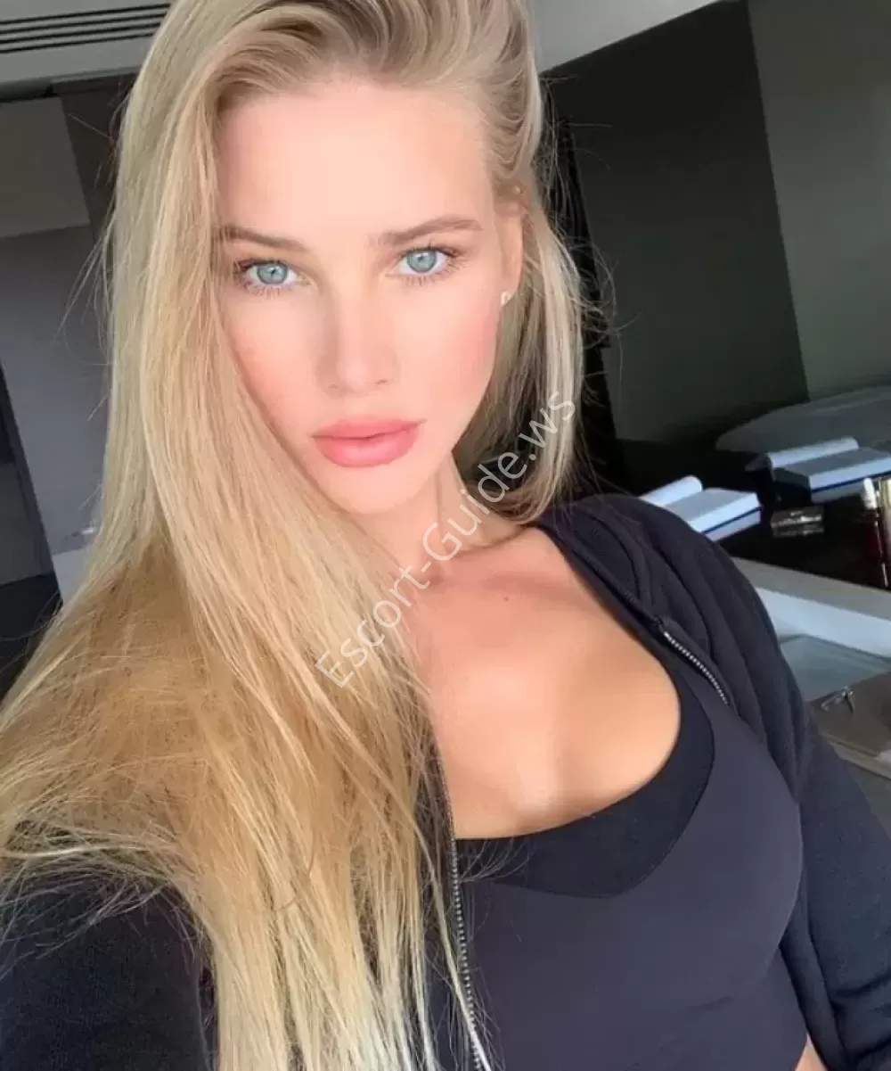 Mindy, Kaukasisch