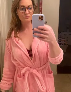 Louisa , Caucasico