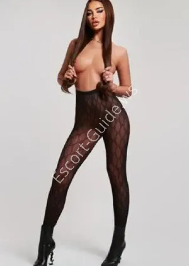 Celine Escortss, Caucasiano