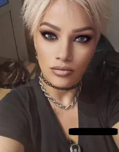 Melina, Caucasian