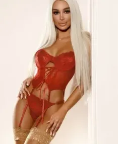 Ria, Caucasian