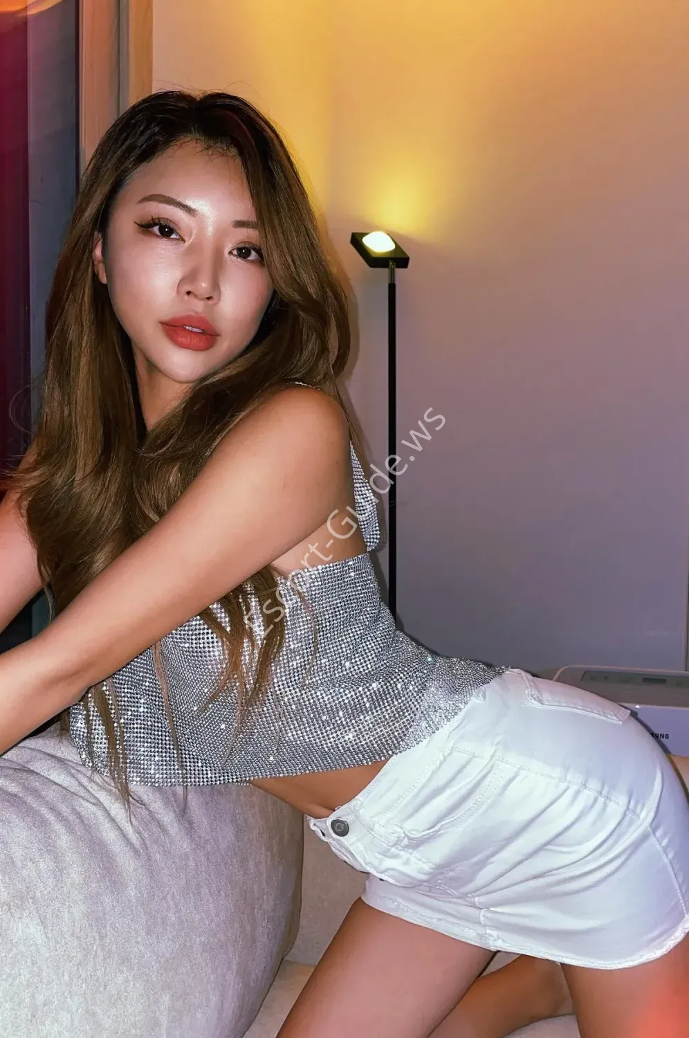 Shiori, Asiatique