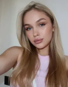 Edie, Caucasian