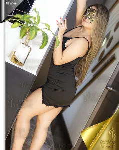 Paula, Caucasian