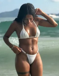 Bárbara , Latina