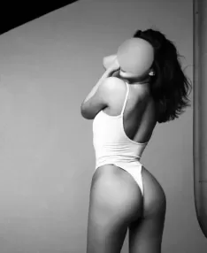 Ariana, Caucasian