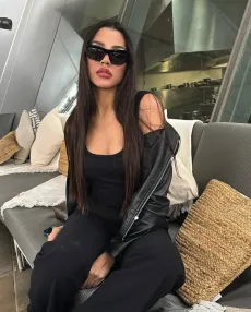 Zaya, Latina