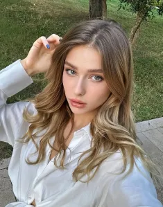 Perez, Kaukasisch