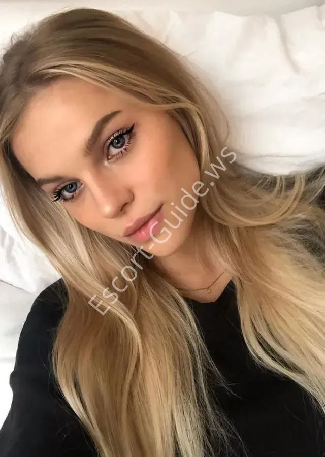 Keegan, Caucasian