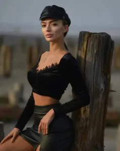 Betsy, Caucasico