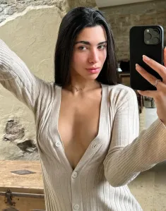 Zofi, Caucasico