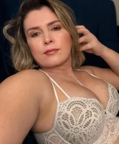 Senorita, Latin