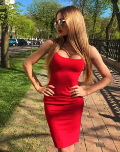 Mandy, Caucasien