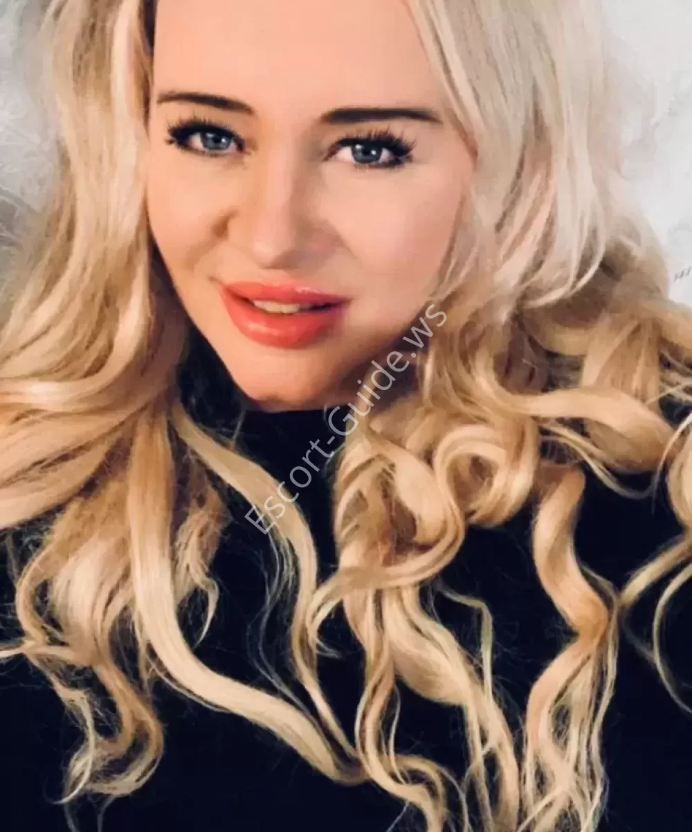 Nicole, Caucasico