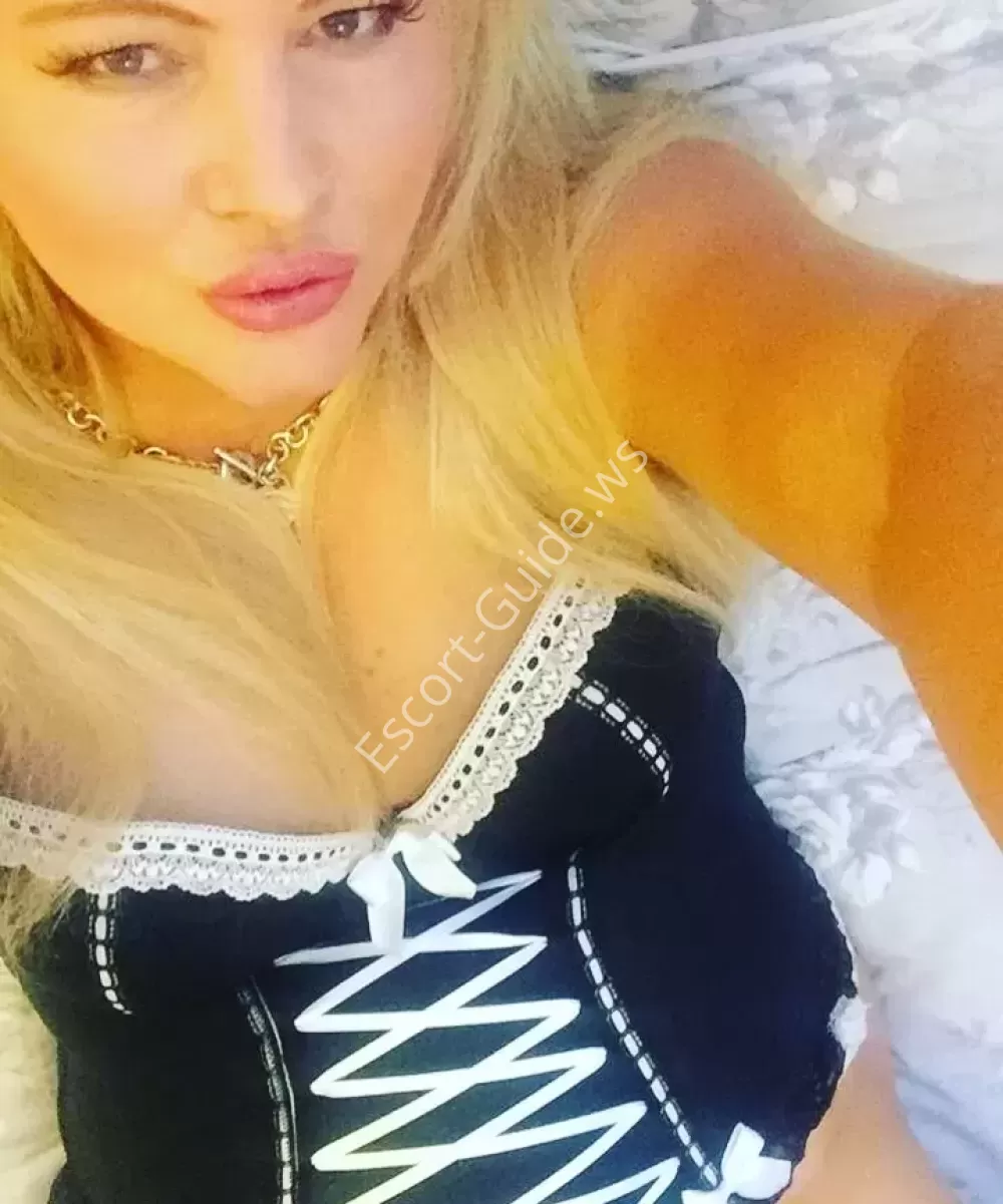 Nicole, Caucasico