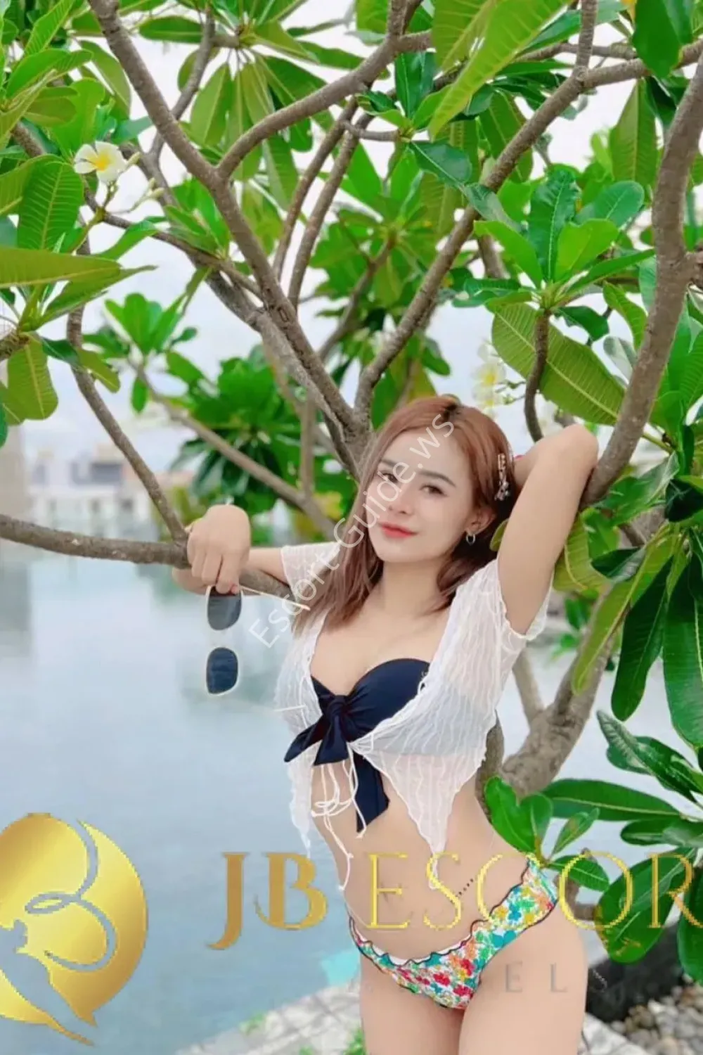 Ella, Asiatisch