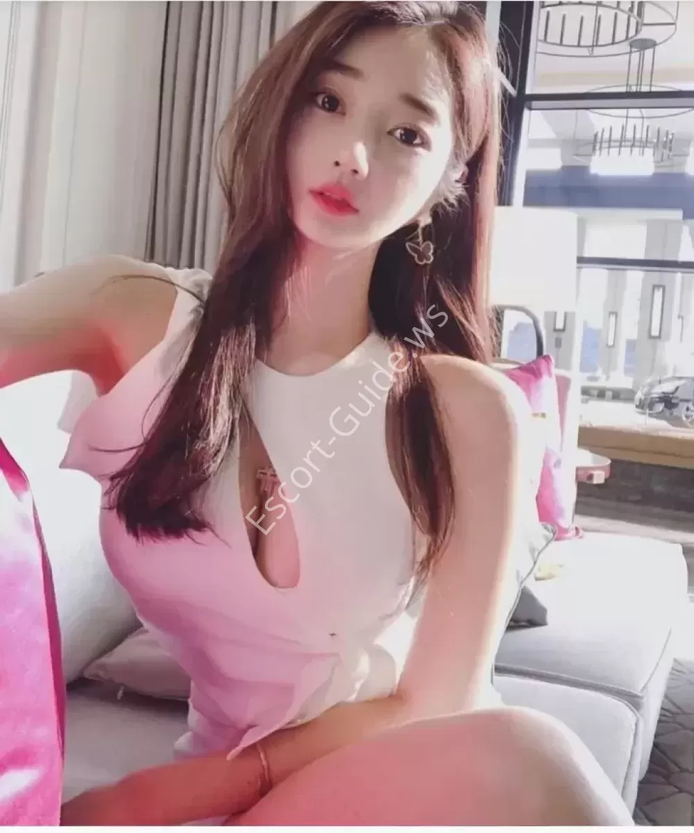 Mina, Asian