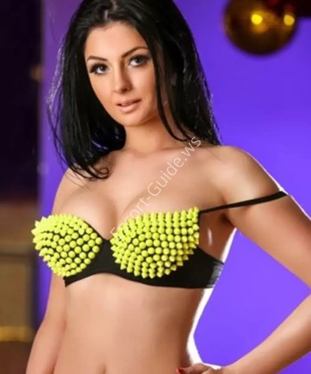 Sonya, Caucasico
