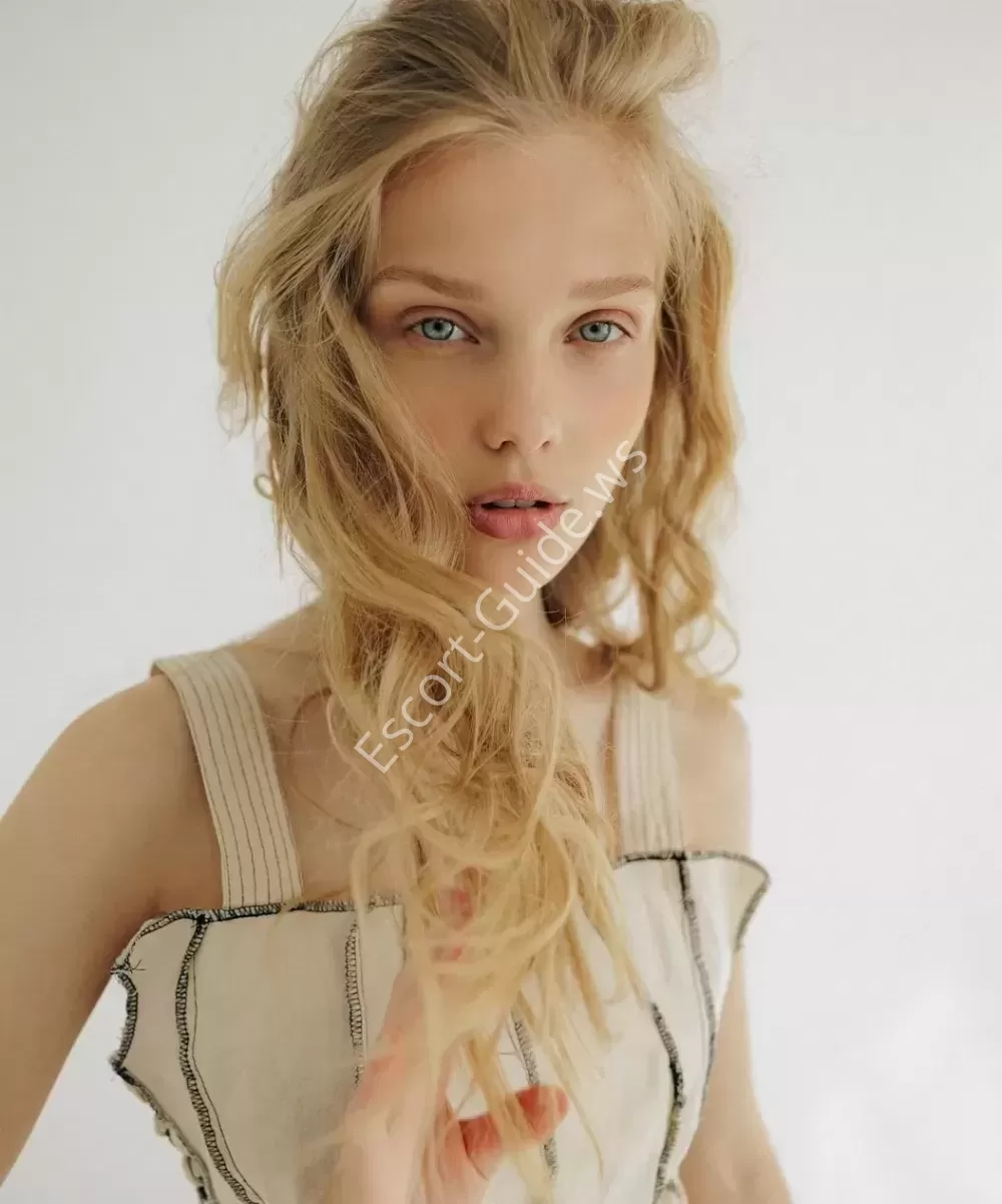 Otilia, Kaukasisch