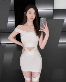 綾瀬ゆらAyase Yura, азиатка