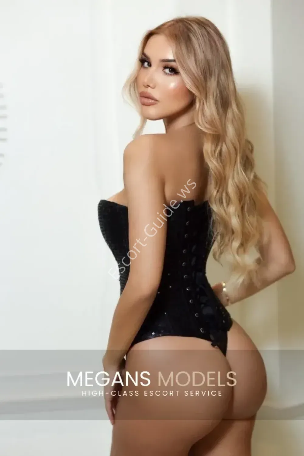 Alina, Caucasian