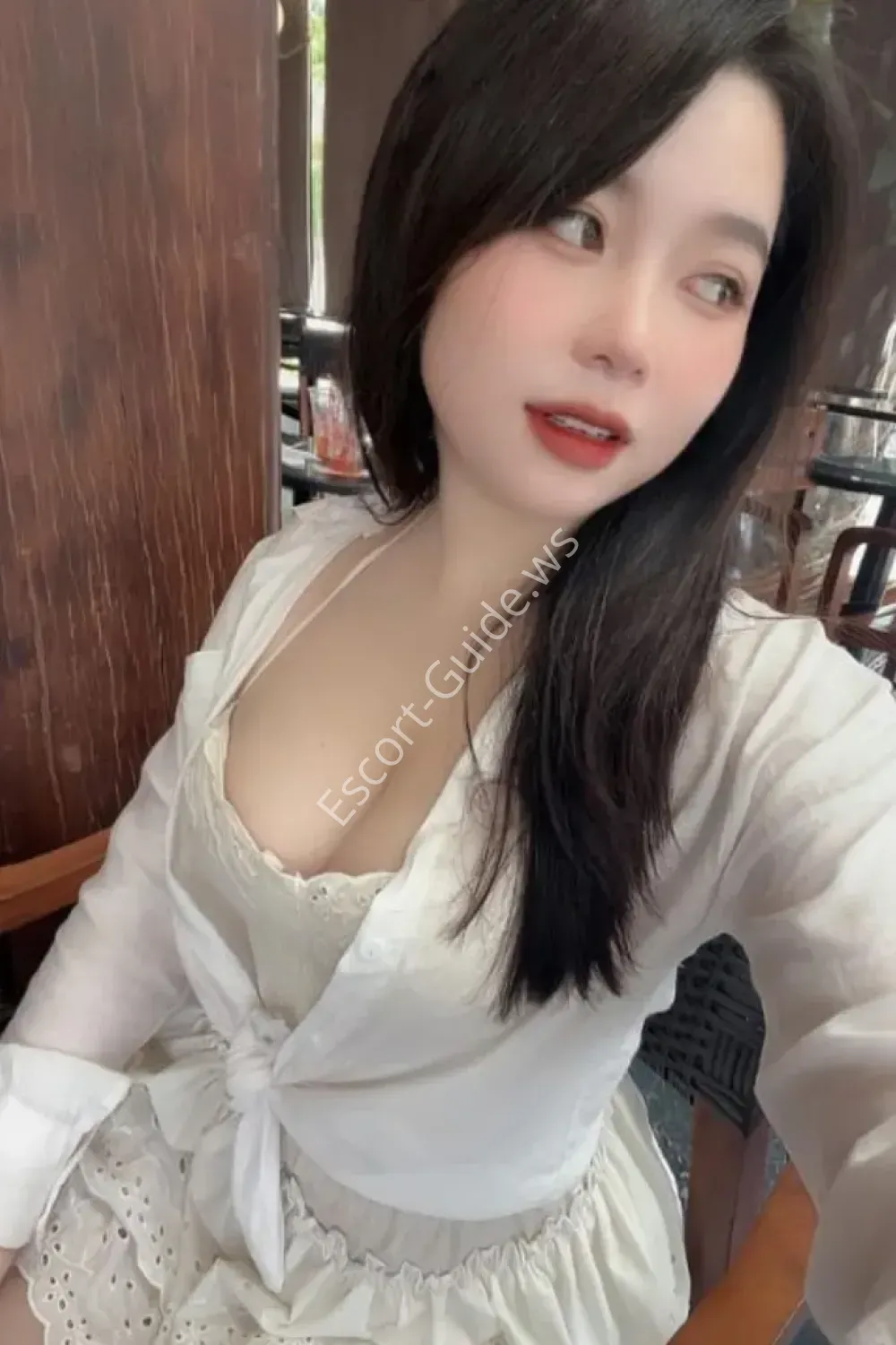Nora, Asian