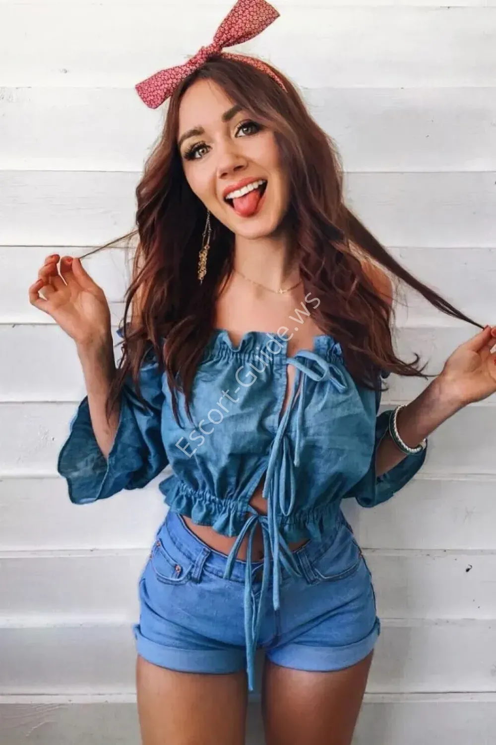 Zenzi, Caucasian
