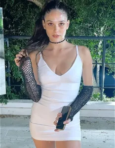 Deidra, Caucasian