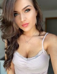 Ildiko, Caucasien