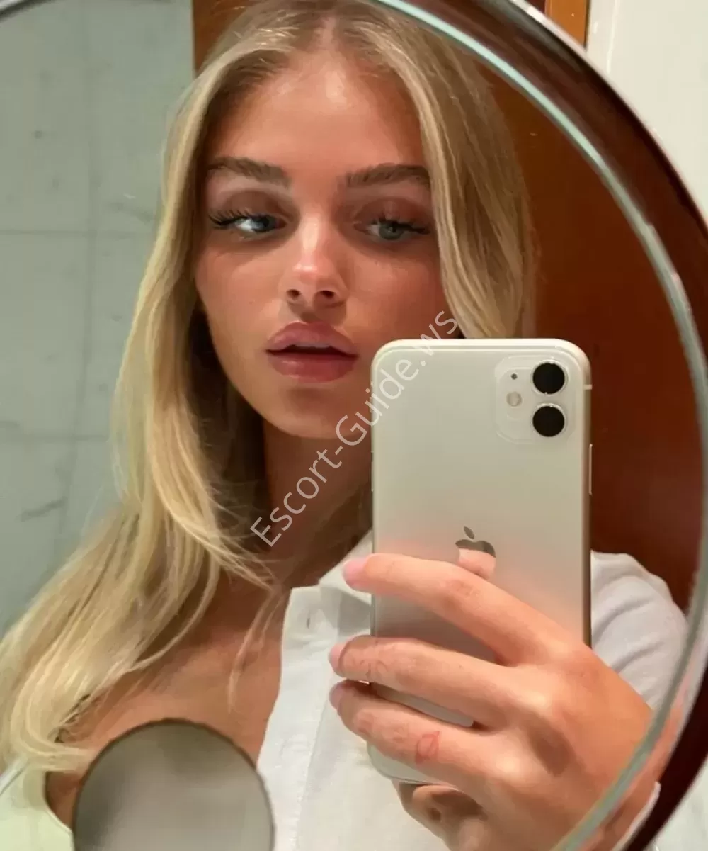 Dorota, Caucasian