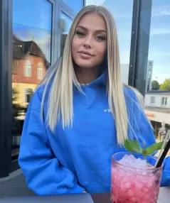 Stasya, Caucasian