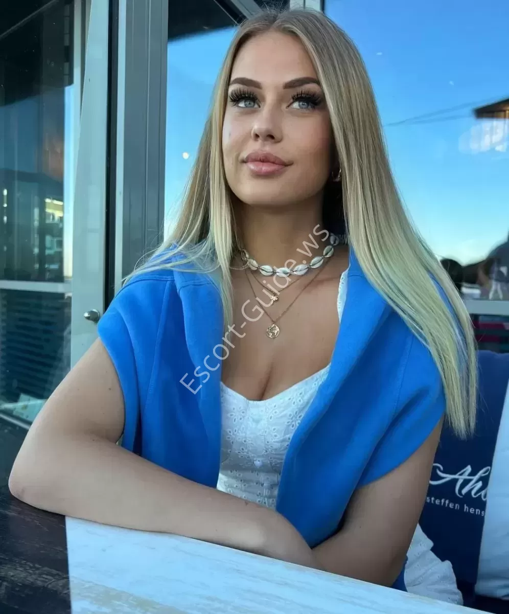 Stasya, Caucasian