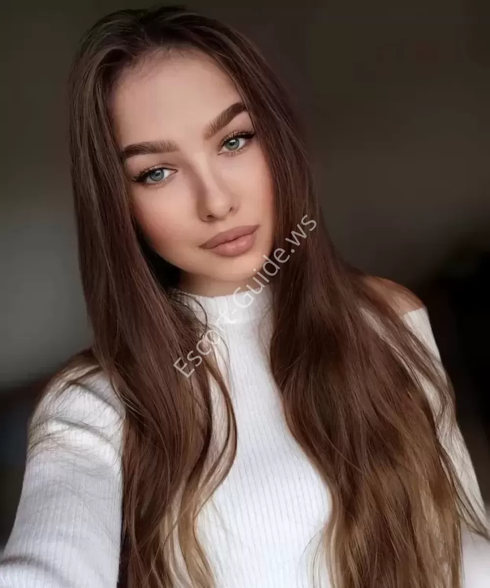 Giulia, Caucasien