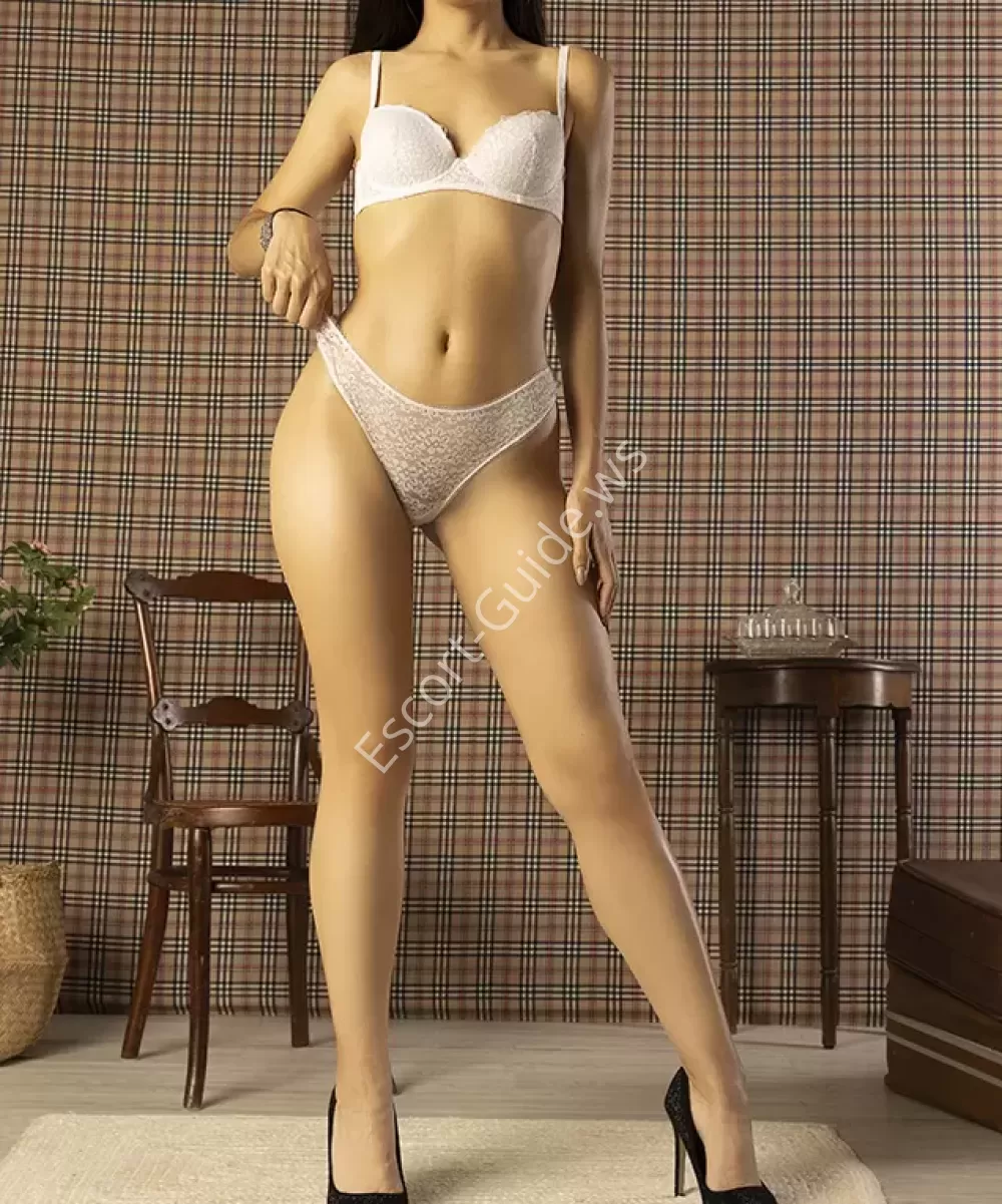 Marta Santos, Caucasico