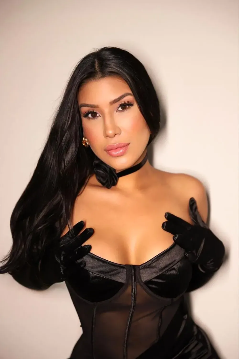 Mel, Latina