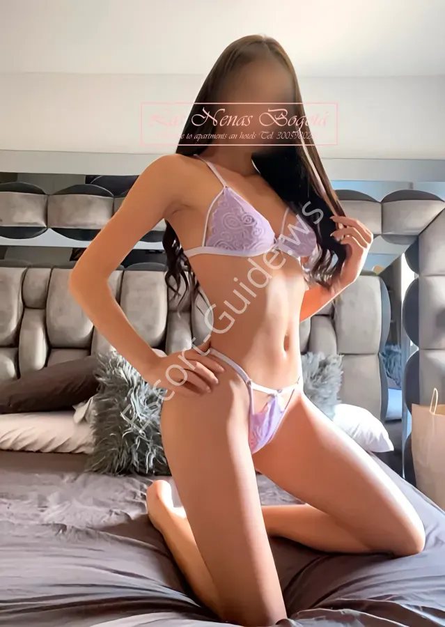 Nicole, Latina