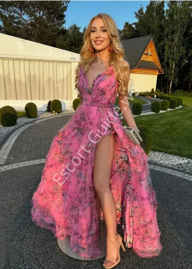 Leilani, Caucasian