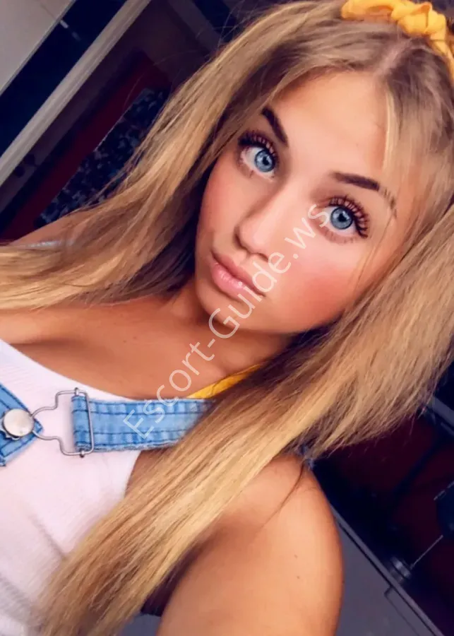 Nellie, Caucasian