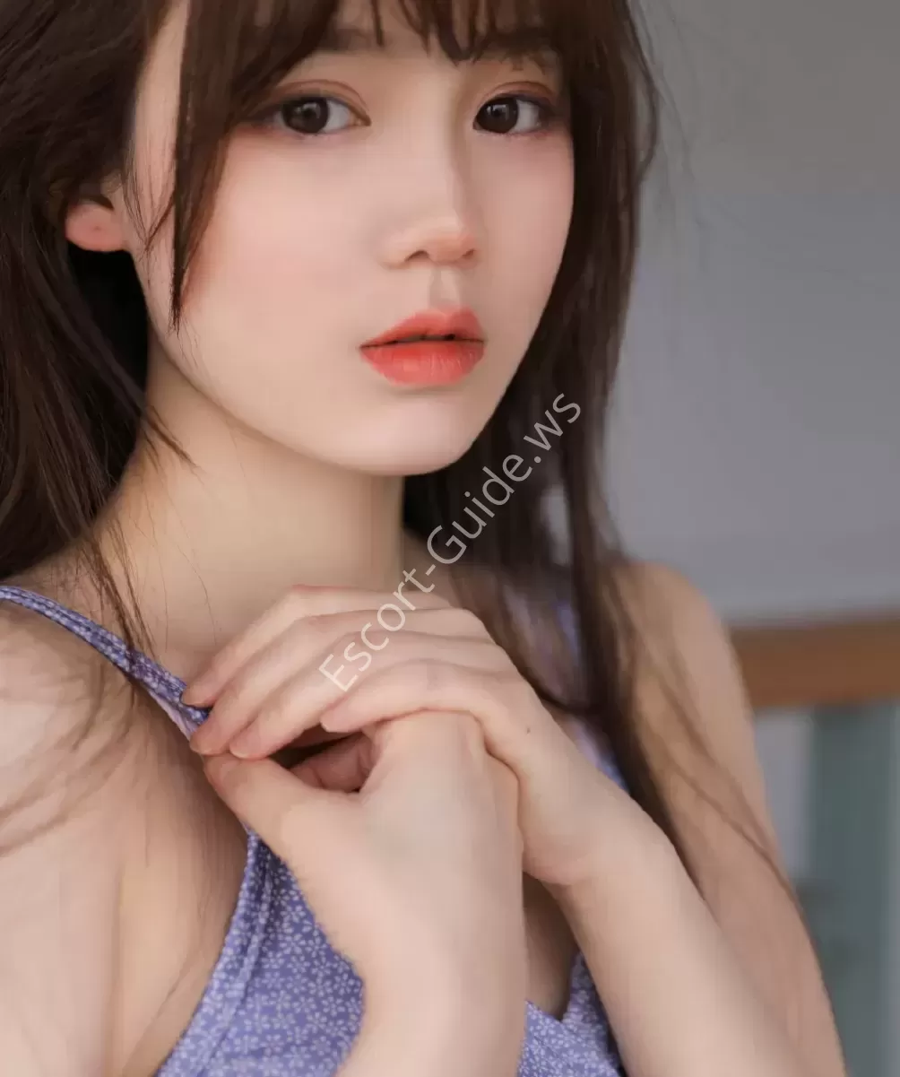 Xiao Xiao, азиатка