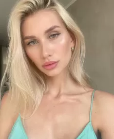 Zorena, Caucasian