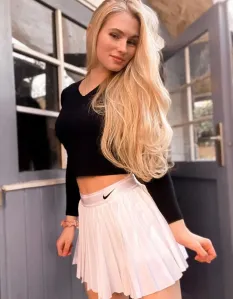 Niana, Caucasien
