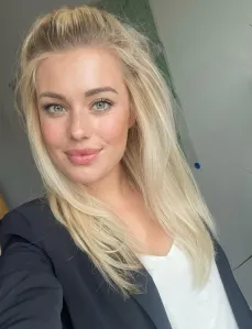 Catalina, Caucasian