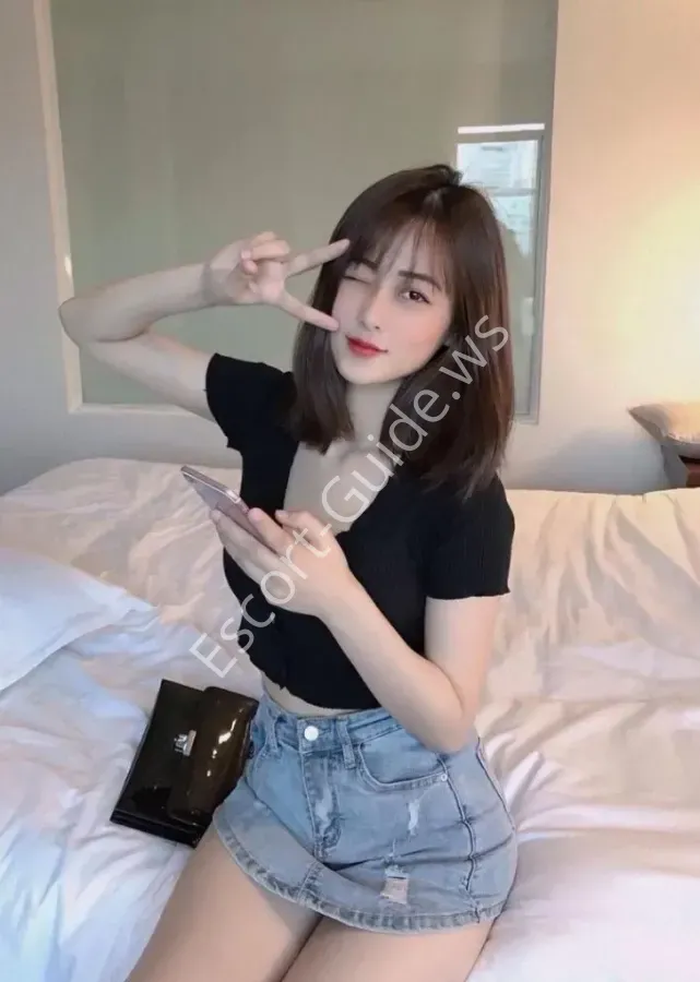 Ai Ting, Asya